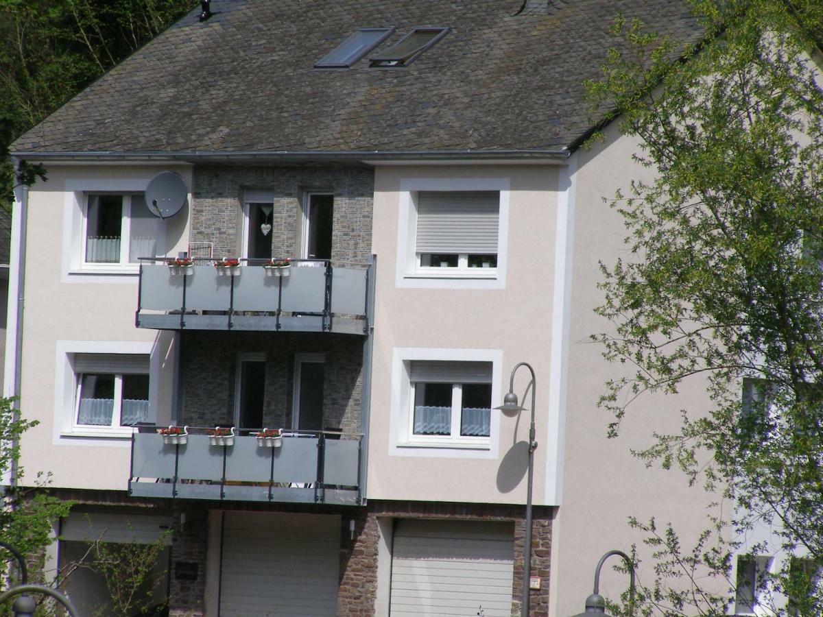 Haus Sonnentag Apartment Bad Bertrich Exterior foto
